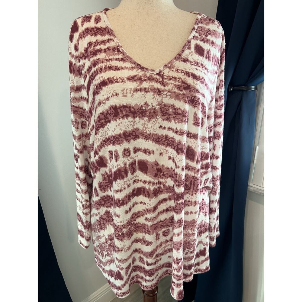 BELLE KIM GRAVEL Shirt Womens 2X RED Abstract V Neck STRETCHY Comfy Vacation EUC